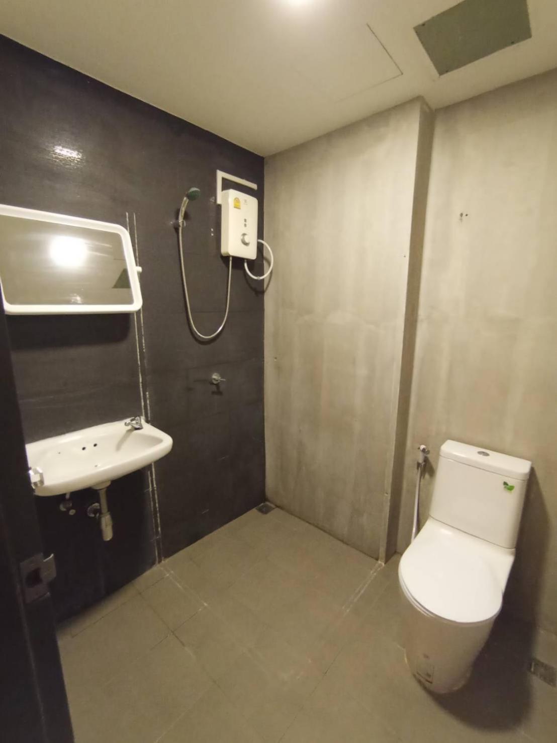 Go Inn Silom - Bts Saint Louis โกอินน์ สีลม - สถานีรถไฟฟ้าเซนต์หลุยส์ X Bangkok Kültér fotó